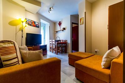 SH 7 Esquinas Apartamento céntrico con parking