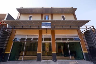 Shabrina Homestay Syariah Terminal Tirtonadi Solo RedPartner