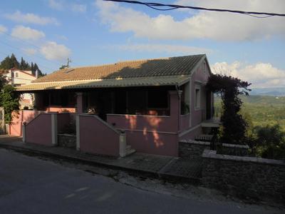 Hillsidehouse