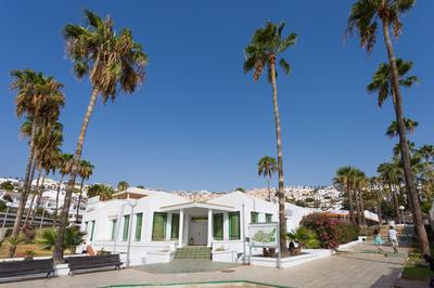 Apartment Eden Island Village