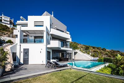Luxurious 4bd Villa with outstanding view
