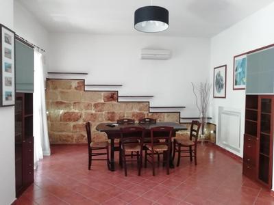 Casa Vacanze a Palermo Giusino 55-Holiday home with terrace near Mondello