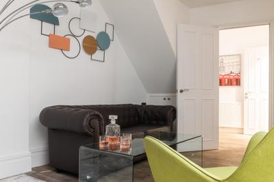 PHENOMENAL OXFORD STREET 5bedroom DESIGN HOUSE NOMADS XXL GROUPS LOVE IT!