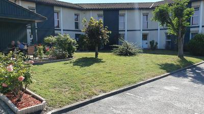 Logis Hotel Horus Restaurant Les Bruyeres