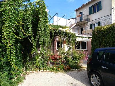 Green Oasis City Center Apartment