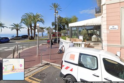 Apt 2-3 pces dans le Carre d Or a 290 m des plages
