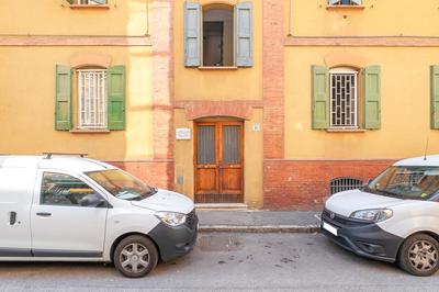 GuestHost - Bologna Butterfly Apartment