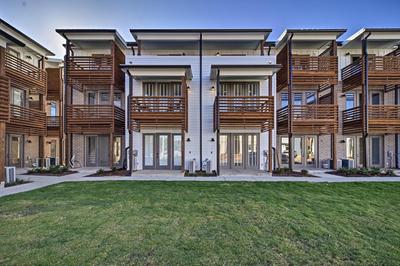 Downtown Modern Luxury - Great location