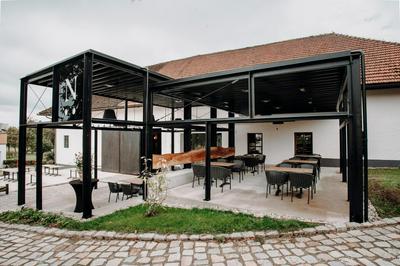 Nussböckgut - Winzerhof mit gratis Parkplatz