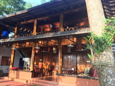 Malayalam Lake Resort