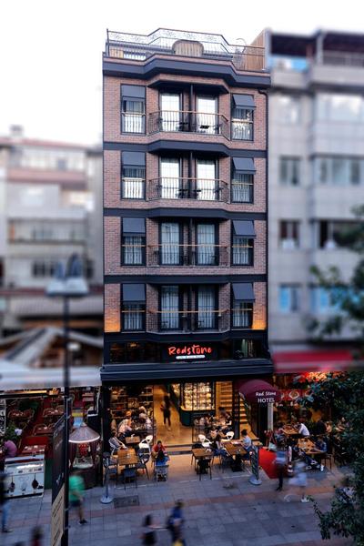 Red Stone Hotel