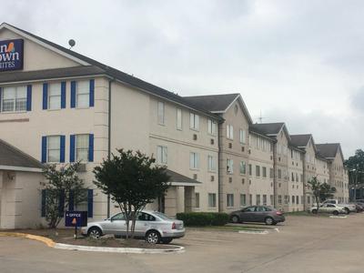InTown Suites Extended Stay Select Houston TX - BrookHollow