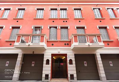 Officina7 Large
