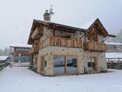 Nova Lodge
