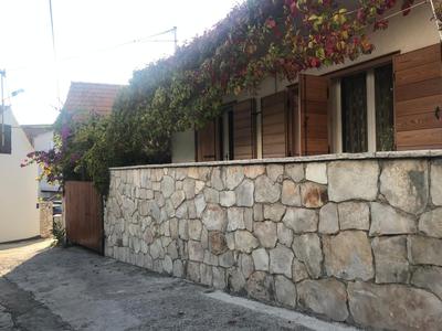 Andrea Holiday Home