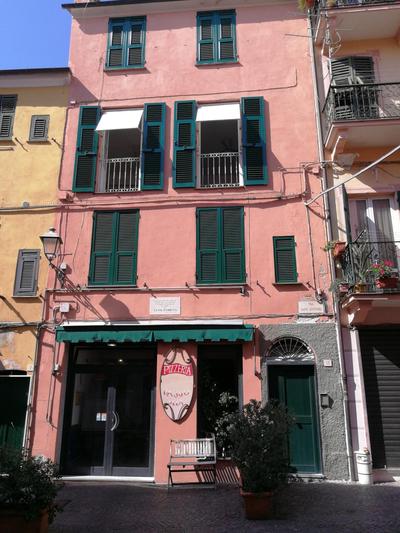 Celle mare con posto auto coperto
