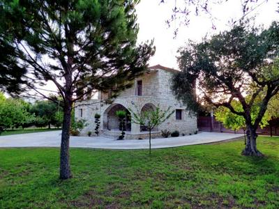 Rouveli Villa with Private Garden and Barbeque