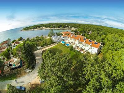 Villa Bobos place with Jacuzzi and Sauna 46D