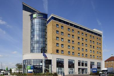 Holiday Inn Express London - Newbury Park, an IHG Hotel