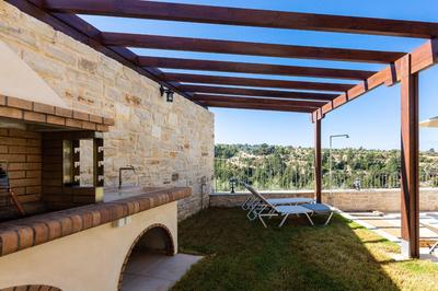 Ilys Home, a Country-chic Retreat with Pool & BBQ, By ThinkVilla