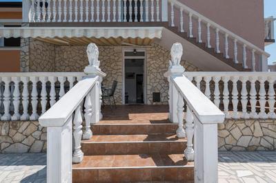 Villa Fortuna by 22Estates