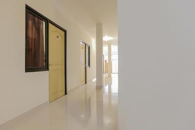 Capital O 141 Fatmawati Cozy Residence