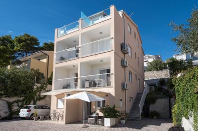 Apartments Amneris