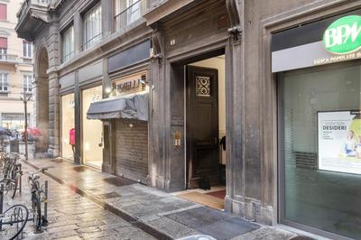 GuestHost - Piazza Maggiore White Apartment