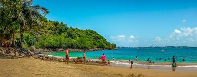 Villa Baywatch, Rumassala