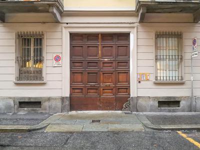 Piazza Statuto Elegant Apartment
