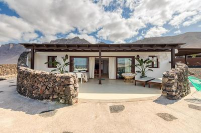 Canaryislandshost I Taguluche