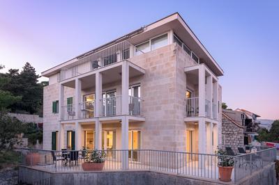 Villa Aurora - Elegance & Luxury