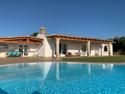 VillaLuxx