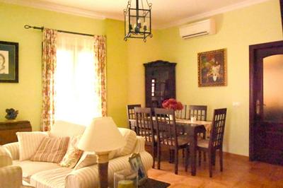 Charming house in the heart of Penaflor Seville with balcony