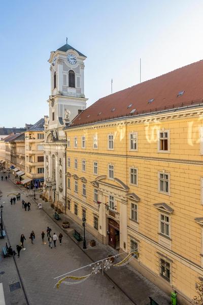 Danube Apartment Váci