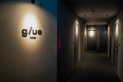 Glue Hotel