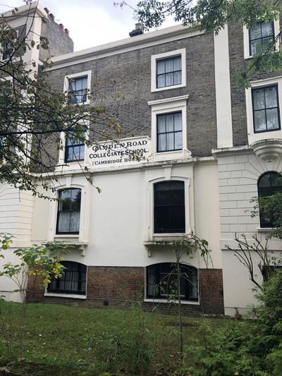 2 Bedroom Apartment close to Camden Town
