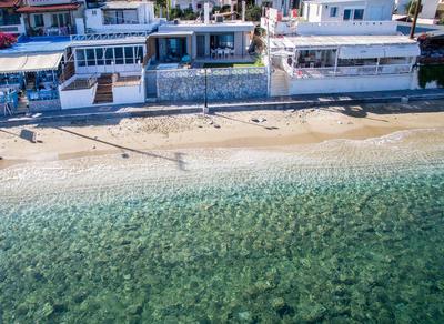 LENICO Seafront Villa