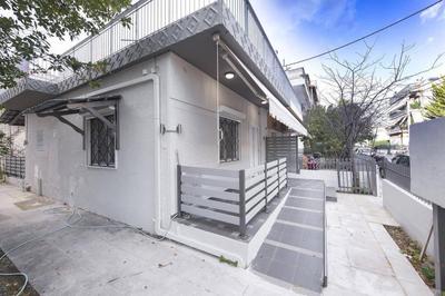 Modern fully-equipped house, 5 min walk from metro