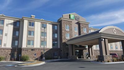 Holiday Inn Express & Suites Springville-South Provo Area by IHG