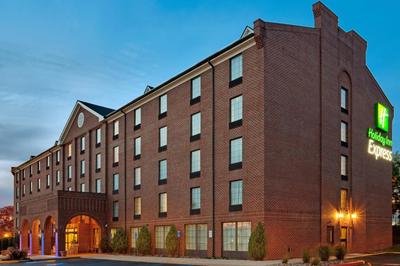 Holiday Inn Express Harrisburg East by IHG