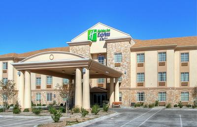 Spark by Hilton Pecos
