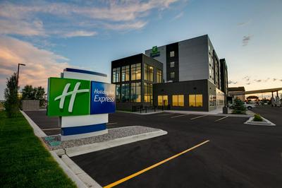 Holiday Inn Express - Lethbridge Southeast by IHG