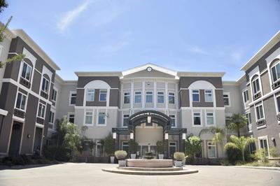 Holiday Inn Express Windsor Sonoma Wine Country by IHG