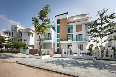 Tuan Chau Kingly Villa