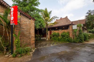 Abhaya Mudra Homestay