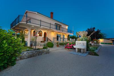 Villa Dora