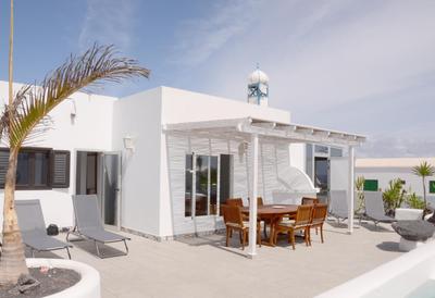 Villa Tranquilidad with amazing private terrace and pool