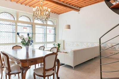 GuestHost - Exclusive Corso Italia Penthouse