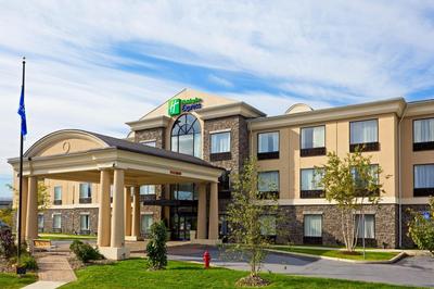 Holiday Inn Express Hotel & Suites Chester by IHG